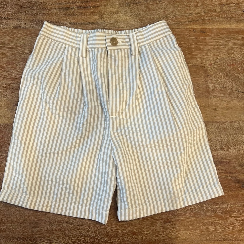 Kelly's‎ Kids Seersucker shorts size 3-4